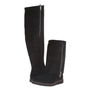 New Johnston & Murphy black Bree suede boot